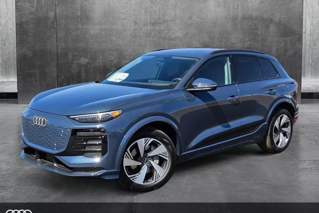 2025 Audi Q6 E-tron Premium Plus photo 1