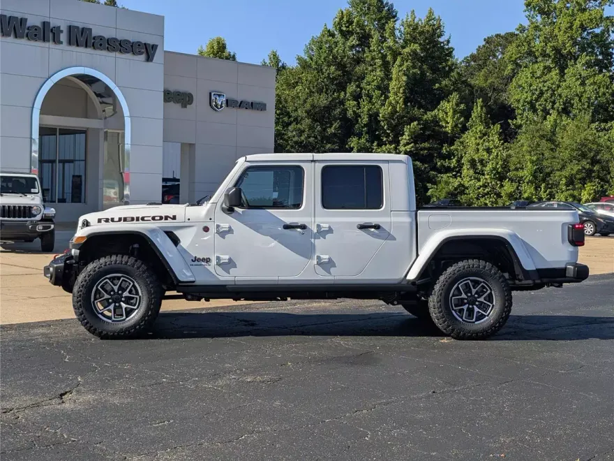 2025 Jeep Gladiator Rubicon photo 1