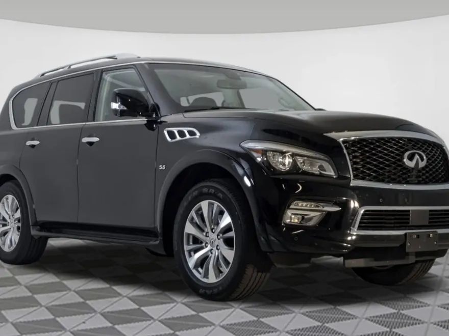 2017 Infiniti QX80 photo 1