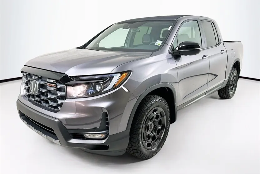 2026 Honda Ridgeline TrailSport photo 1