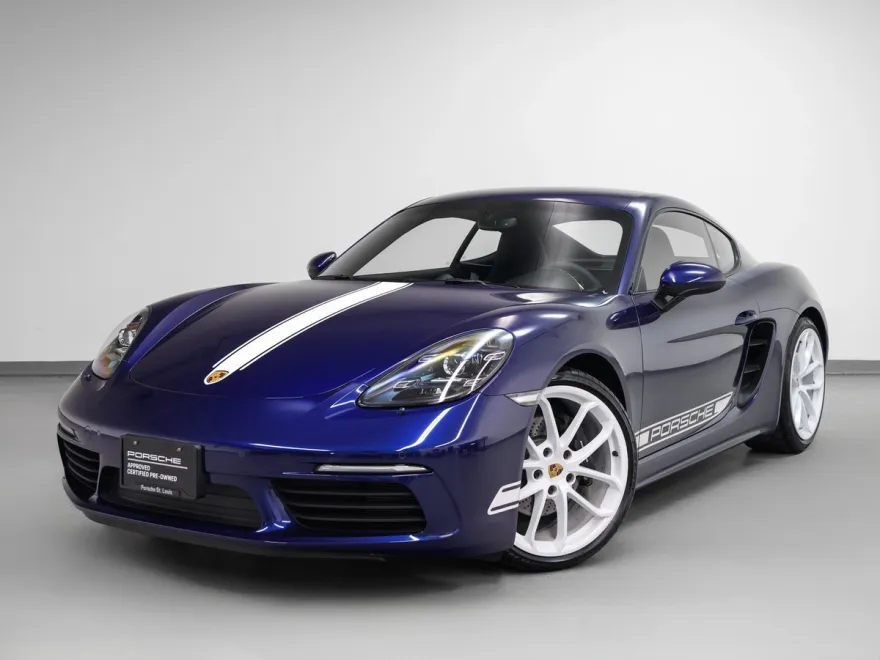 2024 Porsche Cayman photo 1