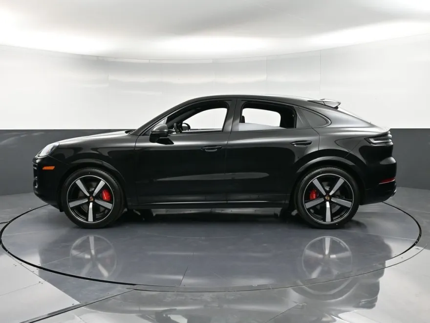 2026 Porsche Cayenne S Coupe photo 1