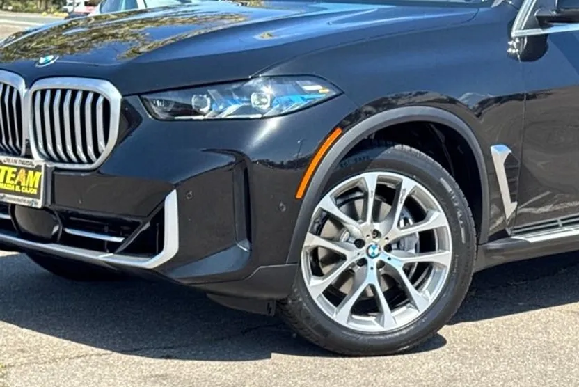 2025 Bmw X5 xDrive40i photo 1
