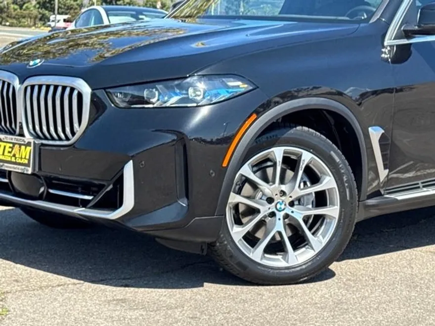 2025 Bmw X5 xDrive40i photo 1