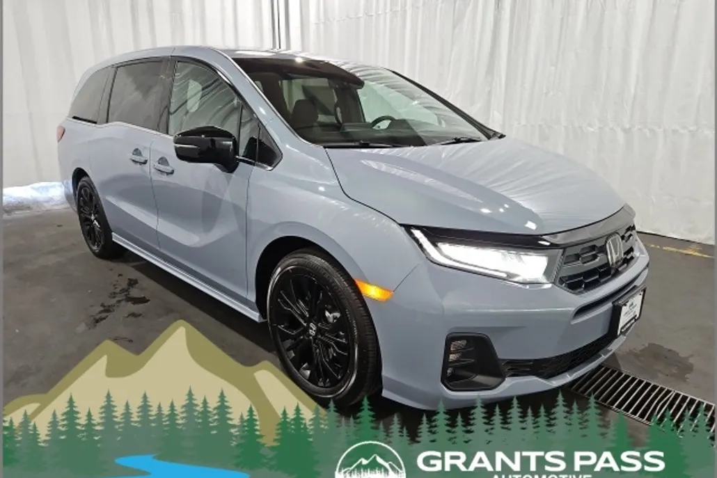 2026 Honda Odyssey photo 1