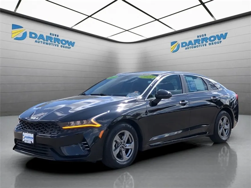 2023 Kia K5 LXS photo 1
