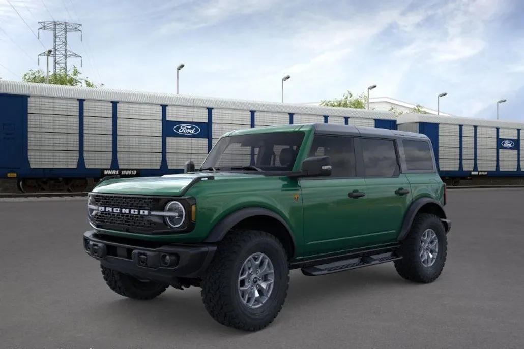 2025 Ford Bronco Badlands photo 1