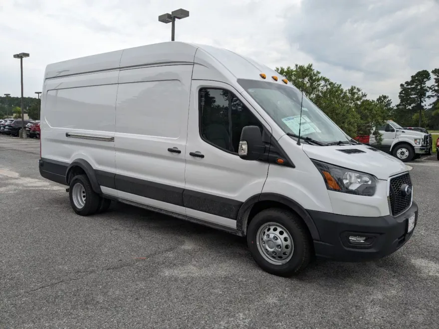 2024 Ford Transit photo 1