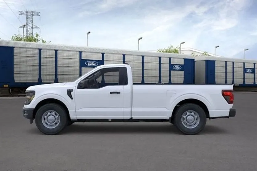 2025 Ford F-150 XL photo 1