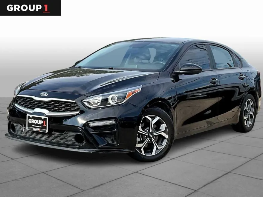 2020 Kia Forte FE LXS photo 1