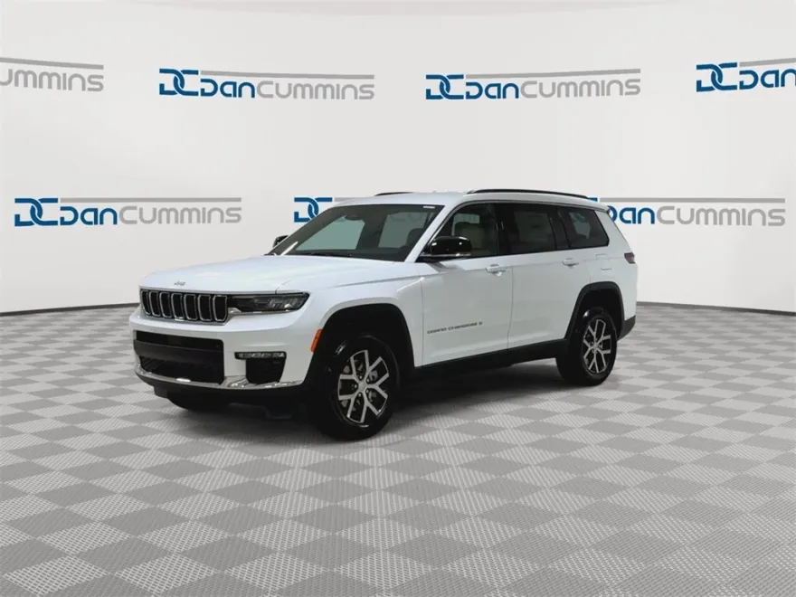 2025 Jeep Grand Cherokee Limited photo 1