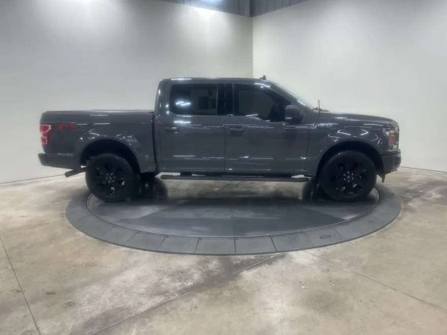 2020 Ford F-150 XLT FX4 photo 1