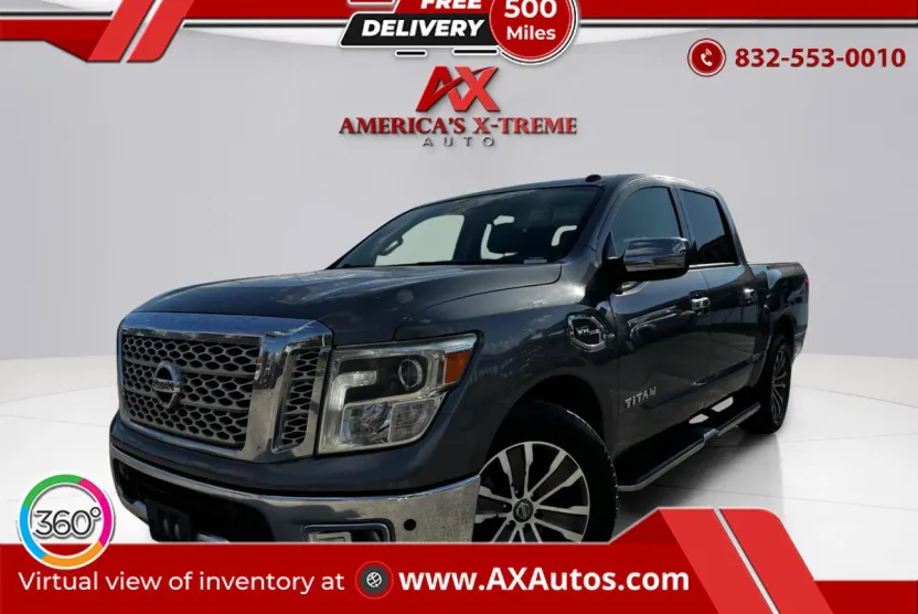 2017 Nissan Titan SL photo 1