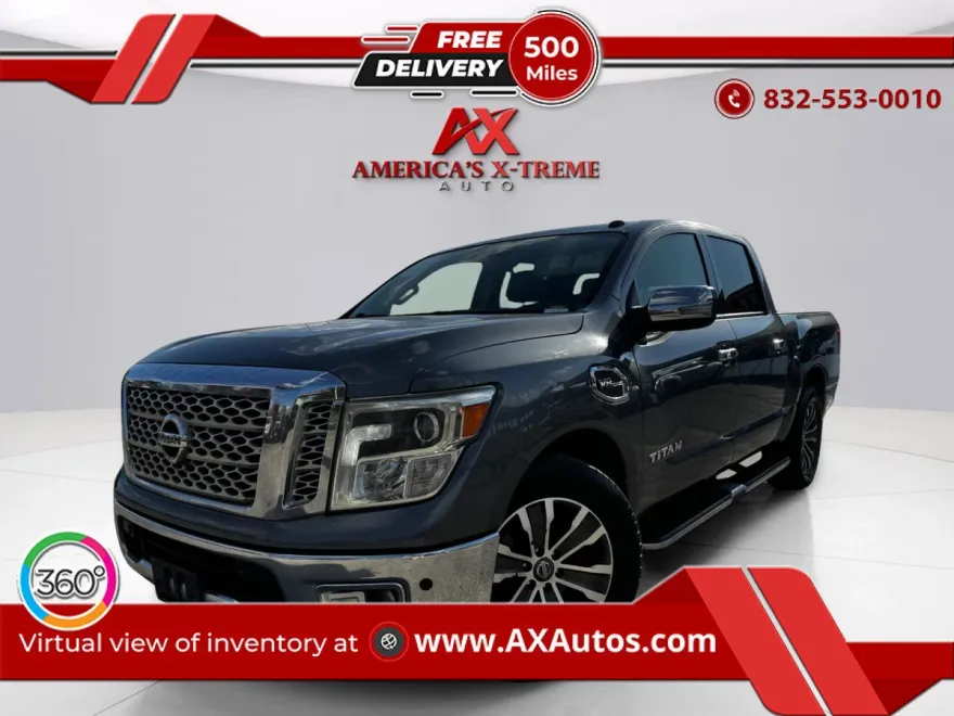 2017 Nissan Titan SL photo 1