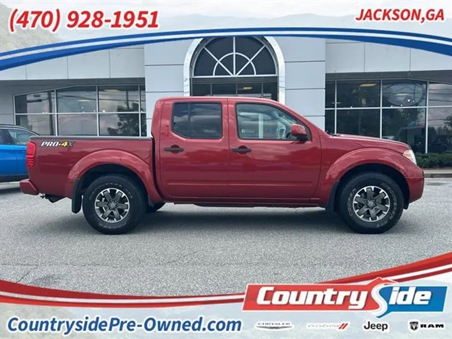 2018 Nissan Frontier PRO-4X photo 1