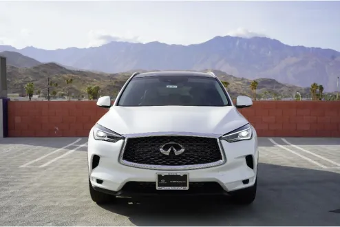 2025 Infiniti QX50 Luxe AWD photo 2