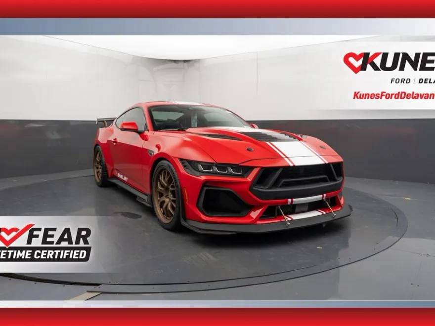 2025 Ford Mustang Shelby photo 1