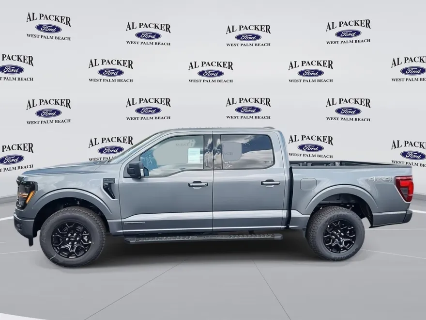 2024 Ford F-150 XLT photo 1