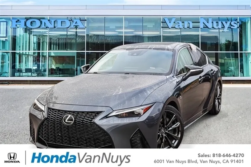 2022 Lexus IS 350 F SPORT photo 1