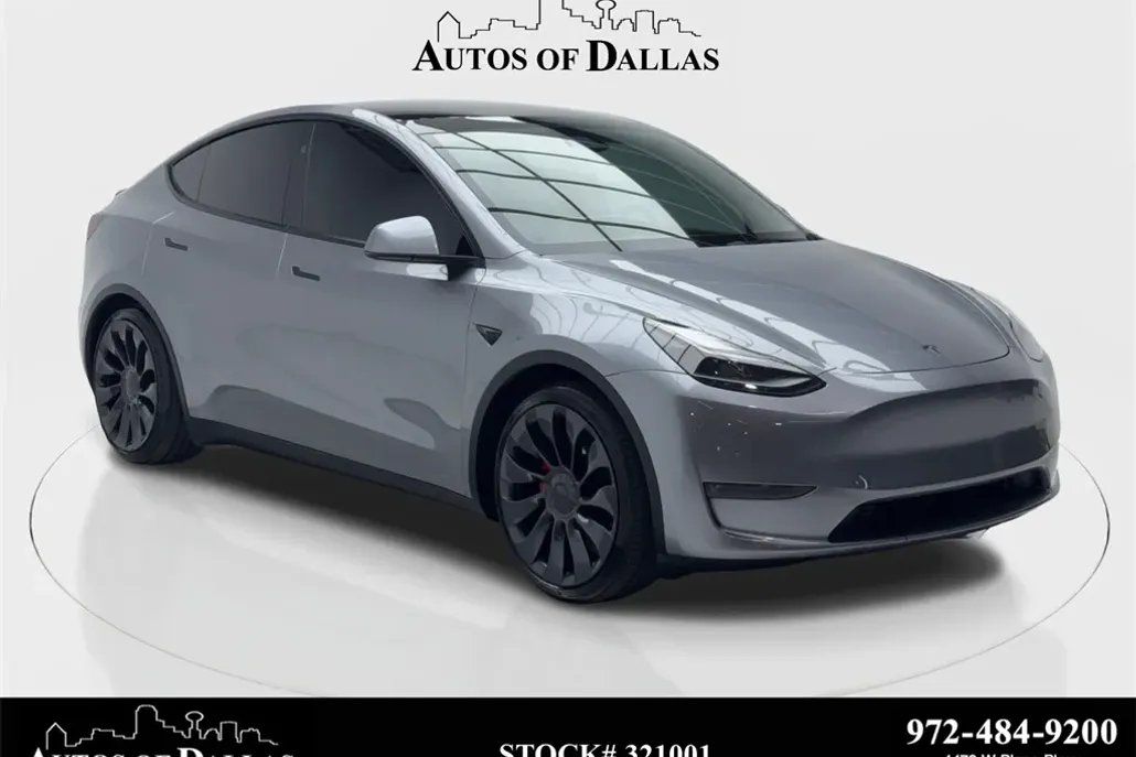 2024 Tesla Model Y Performance photo 1