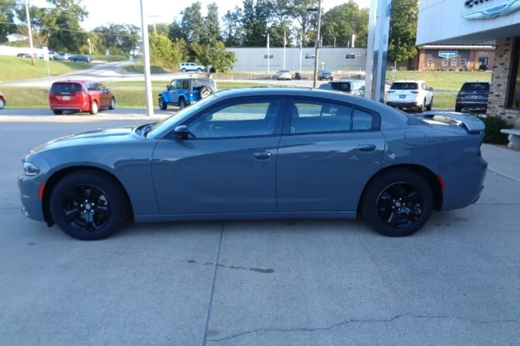 2023 Dodge Charger SXT photo 1