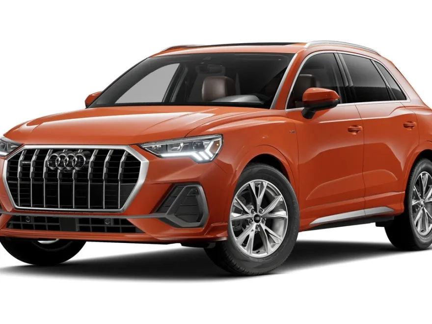 2025 Audi Q3 45 TFSI S line Premium Plus photo 1