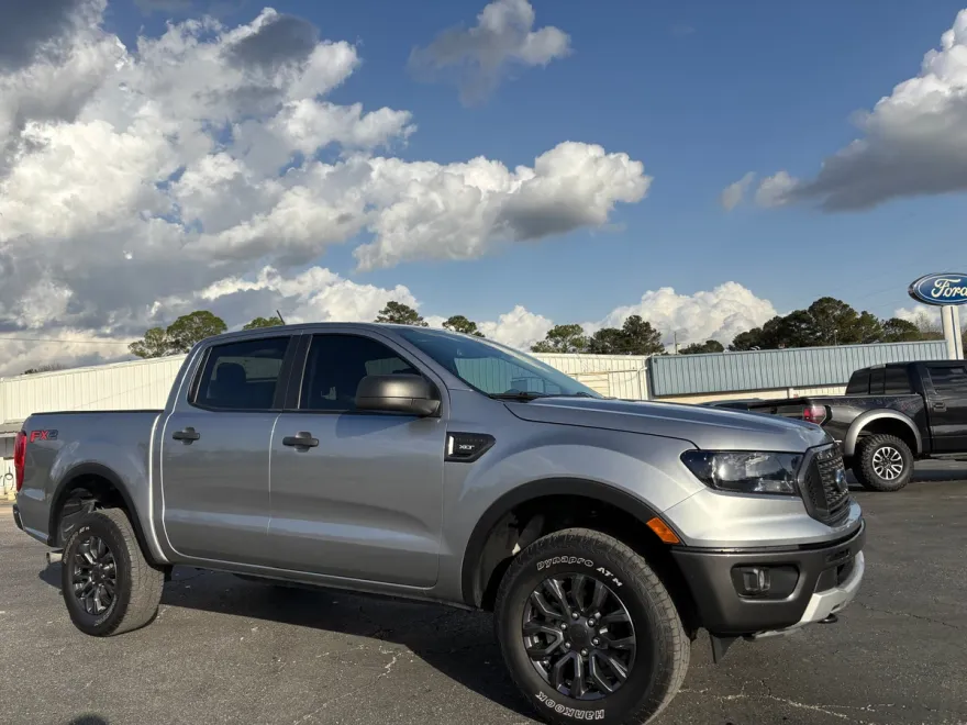 2023 Ford Ranger XLT Lariat photo 1