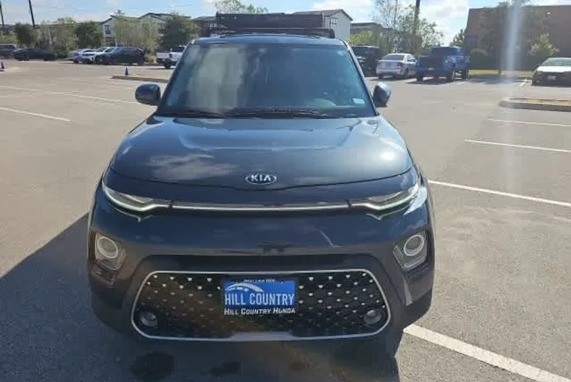 2020 Kia Soul EX photo 1