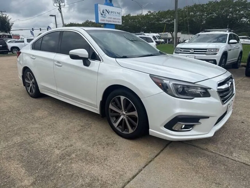 2018 Subaru Legacy 2.5i Limited photo 1
