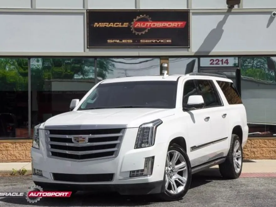 2018 Cadillac Escalade ESV Premium Luxury Sport photo 1