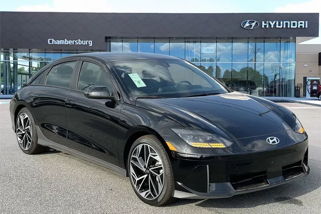 2024 Hyundai Ioniq 6 SEL photo 1