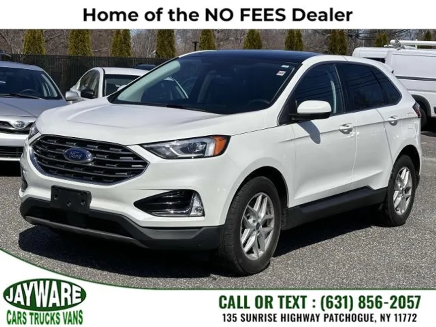 2022 Ford Edge SEL photo 1