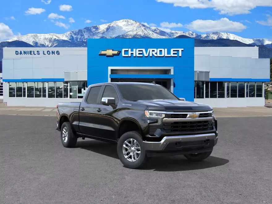 2025 Chevrolet Silverado 1500 LT photo 1