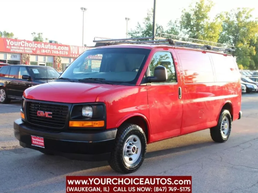 2017 Gmc Savana 3500 Cargo photo 1