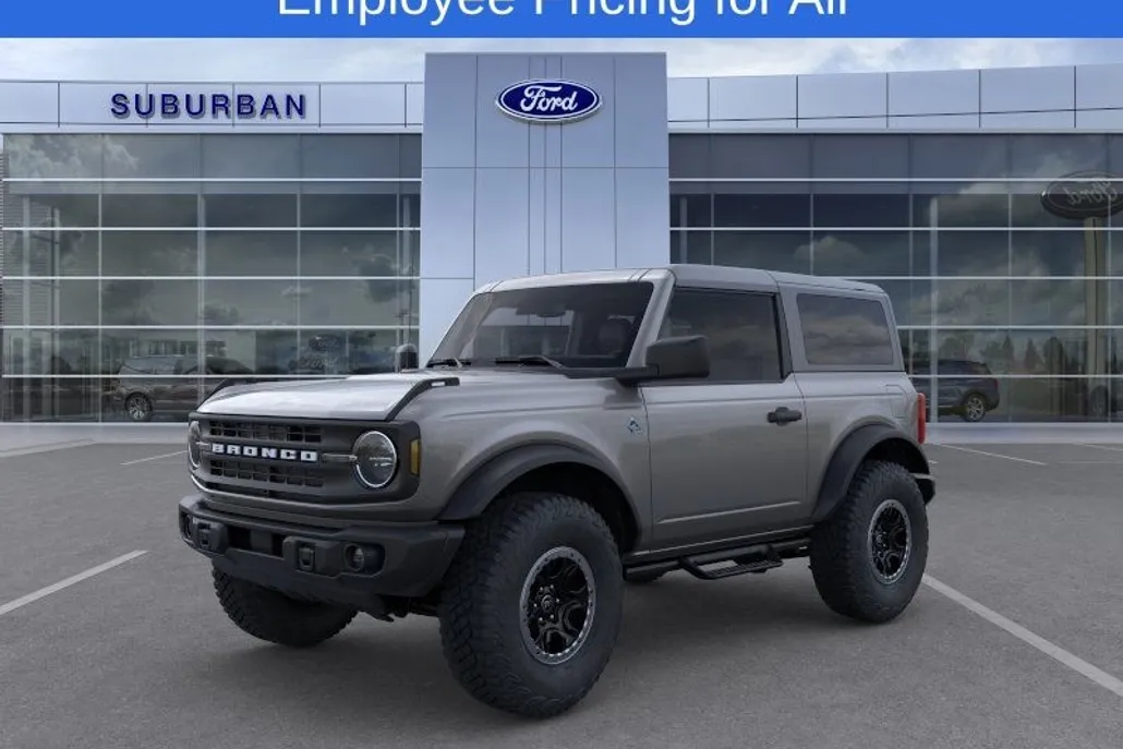 2024 Ford Bronco Black Diamond photo 1