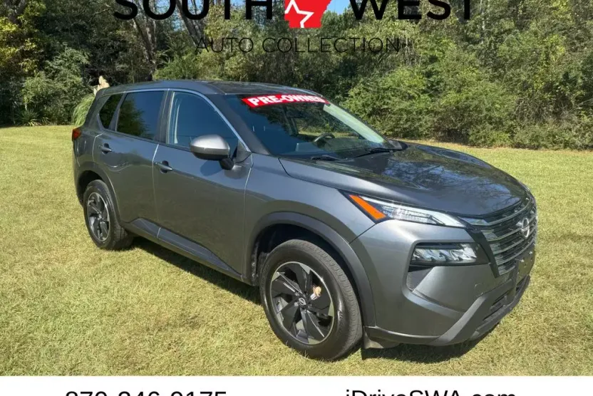 2024 Nissan Rogue SV photo 1