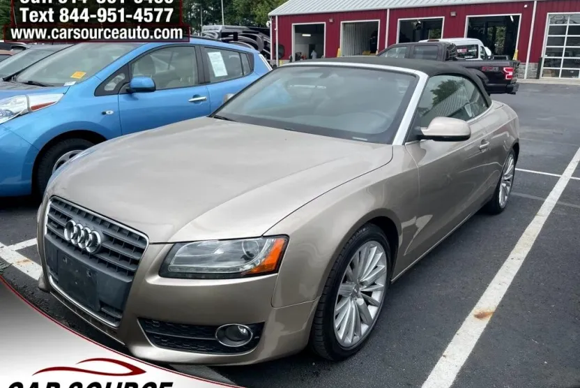 2010 Audi A5 2.0T Premium Quattro photo 1