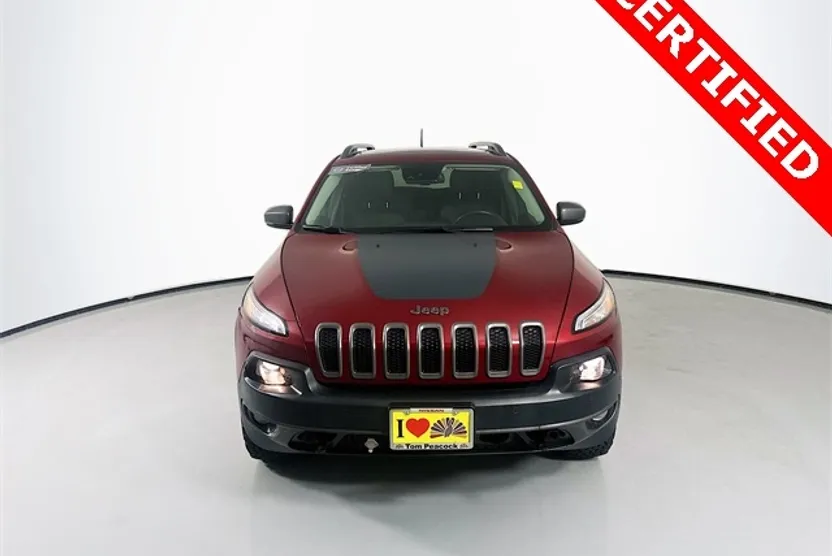 2016 Jeep Cherokee Trailhawk photo 1