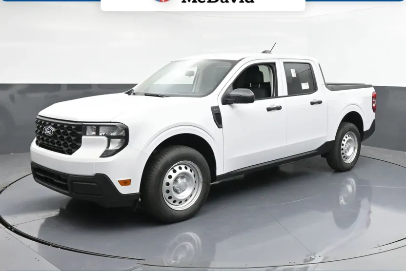 2025 Ford Maverick XL photo 1