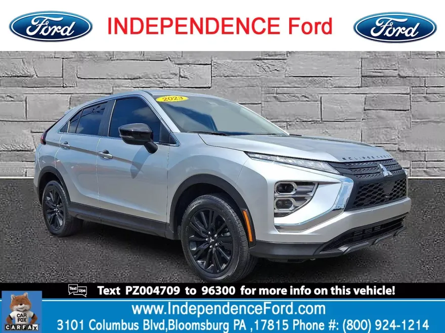 2023 Mitsubishi Eclipse Cross LE photo 1