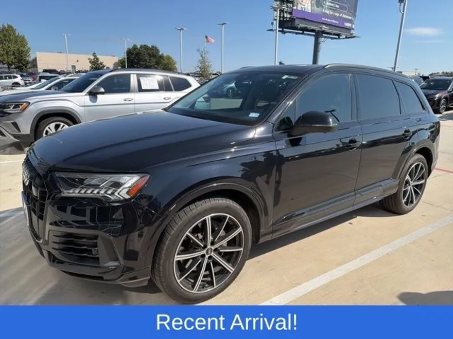 2021 Audi Q7 55 Premium Plus photo 1