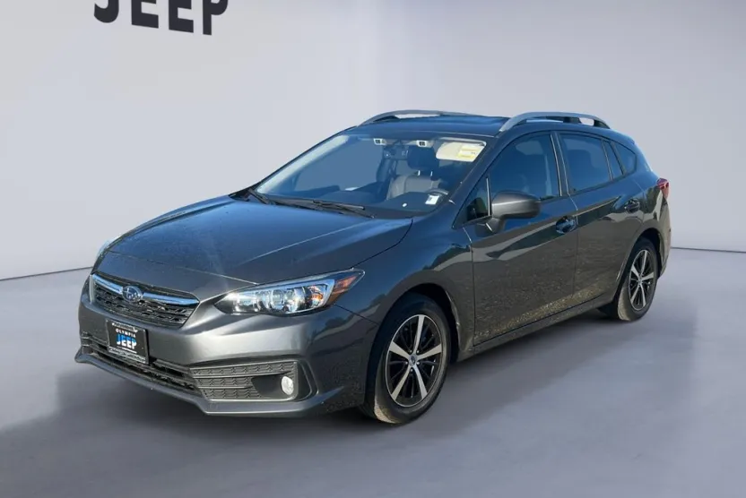 2020 Subaru Impreza Premium photo 1