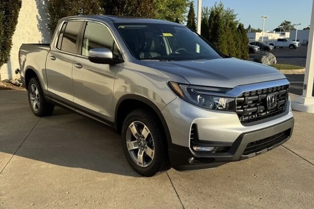 2025 Honda Ridgeline RTL photo 1