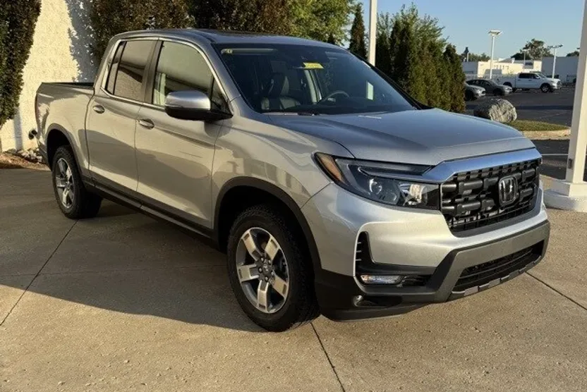 2025 Honda Ridgeline RTL photo 1