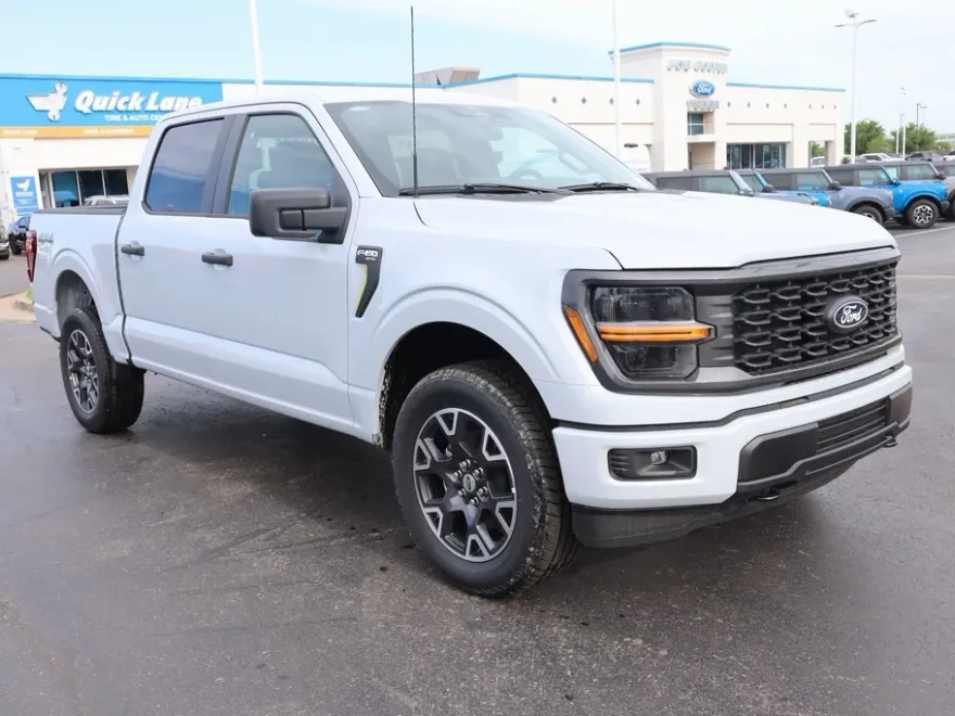 2025 Ford F-150 STX photo 1