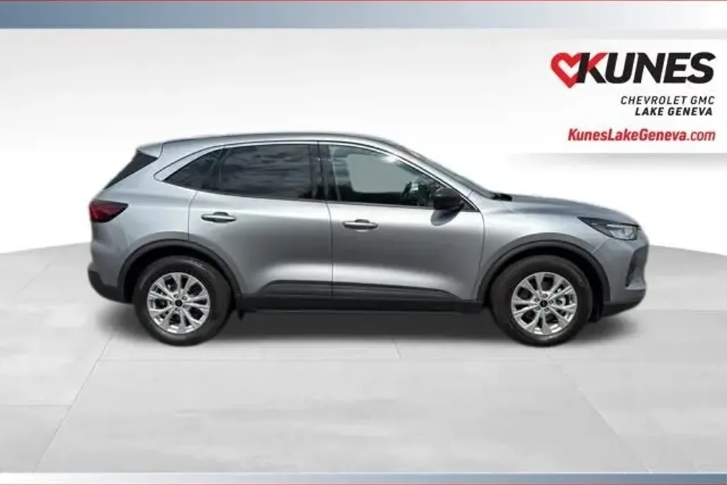 2024 Ford Escape Active photo 1