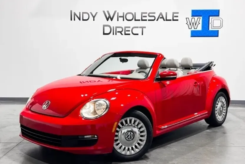 2013 Volkswagen Beetle 2.5L photo 1