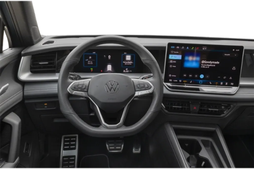 2025 Volkswagen Tiguan SE R-Line Black photo 4