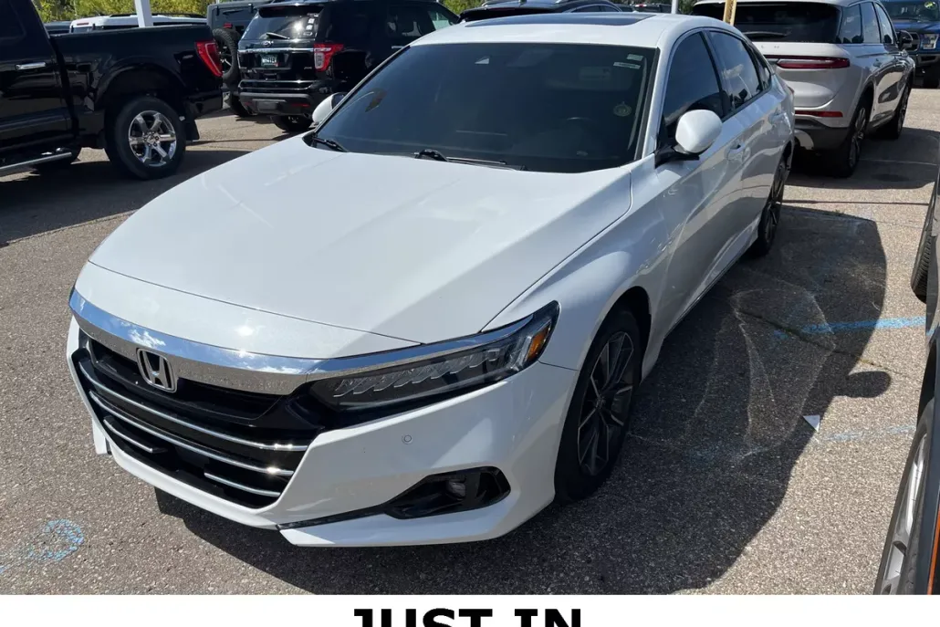 2022 Honda Accord EX-L photo 1