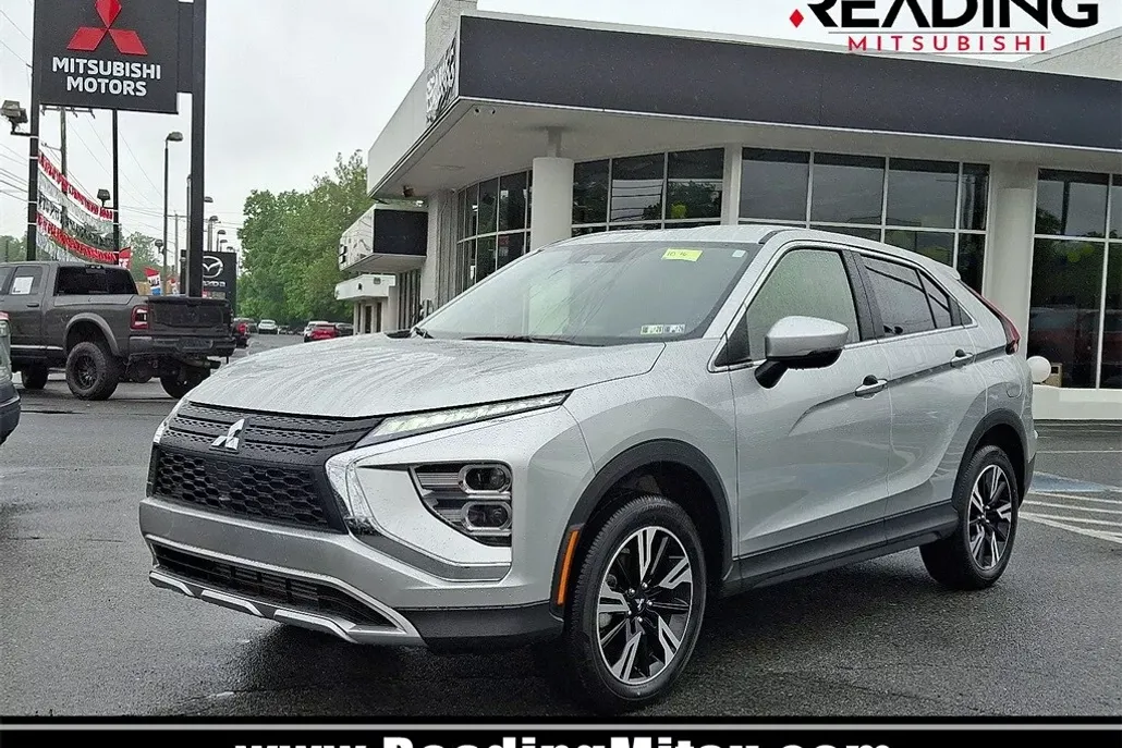 2025 Mitsubishi Eclipse Cross SE photo 1